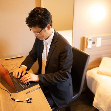 Super Hotel Shinyokohama Йокохама Екстериор снимка