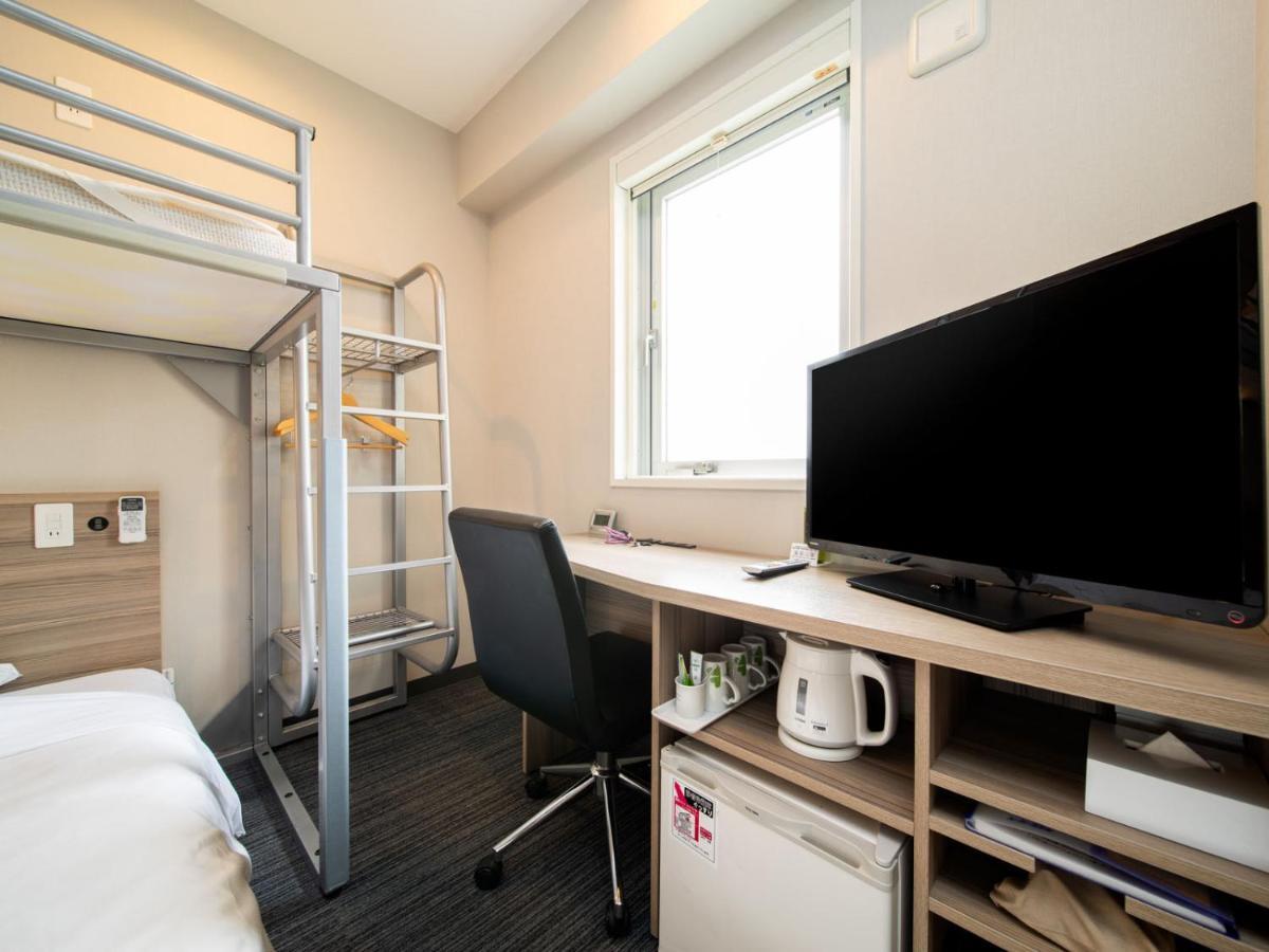 Super Hotel Shinyokohama Йокохама Екстериор снимка