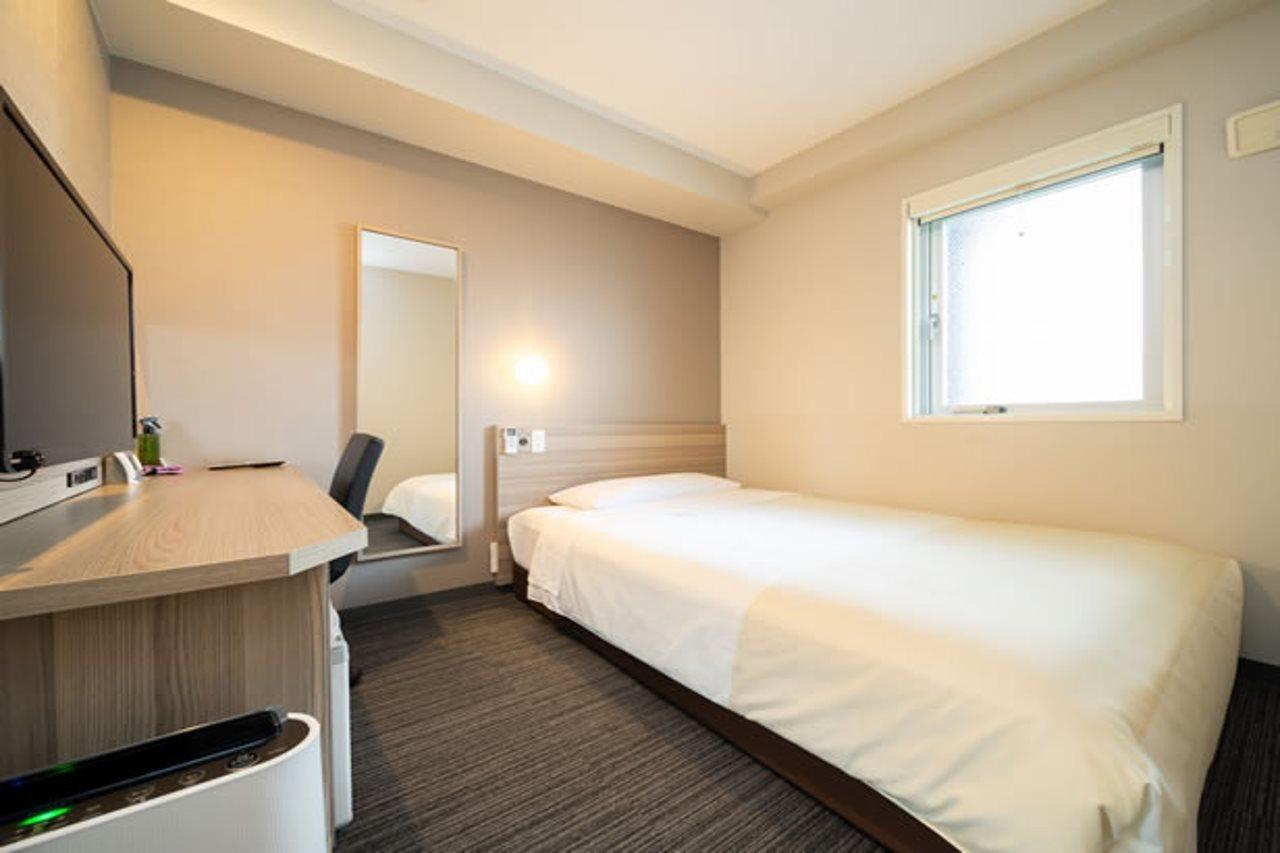 Super Hotel Shinyokohama Йокохама Екстериор снимка